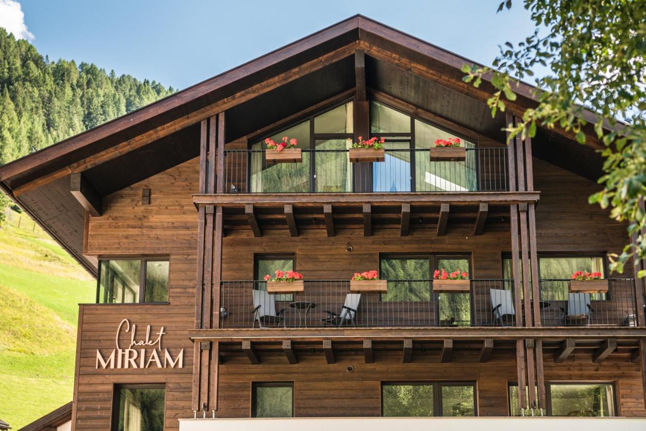 Chalet Miriam セルヴァ・ディ・ヴァル・ガルデーナ エクステリア 写真