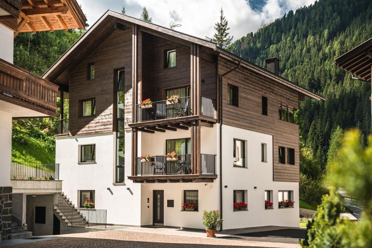 Chalet Miriam セルヴァ・ディ・ヴァル・ガルデーナ エクステリア 写真