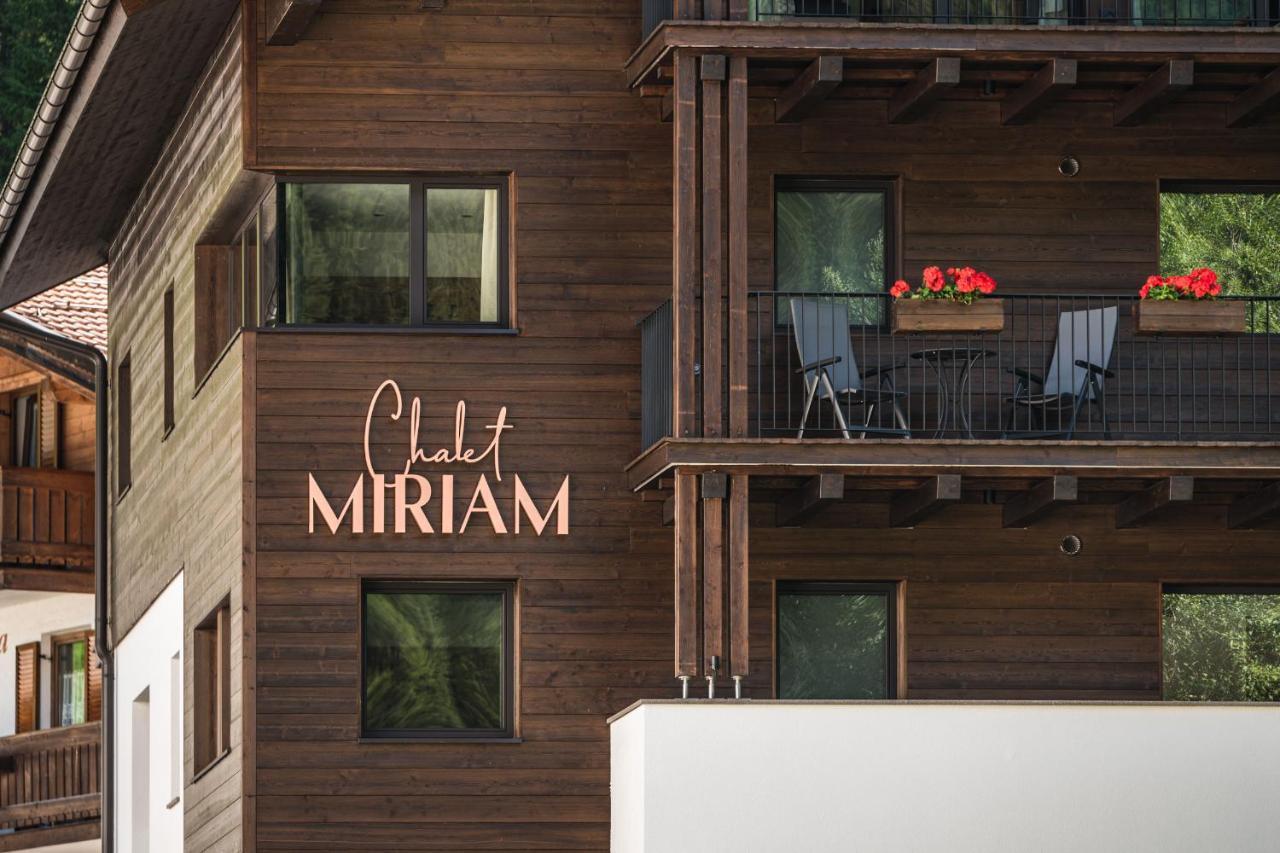 Chalet Miriam セルヴァ・ディ・ヴァル・ガルデーナ エクステリア 写真