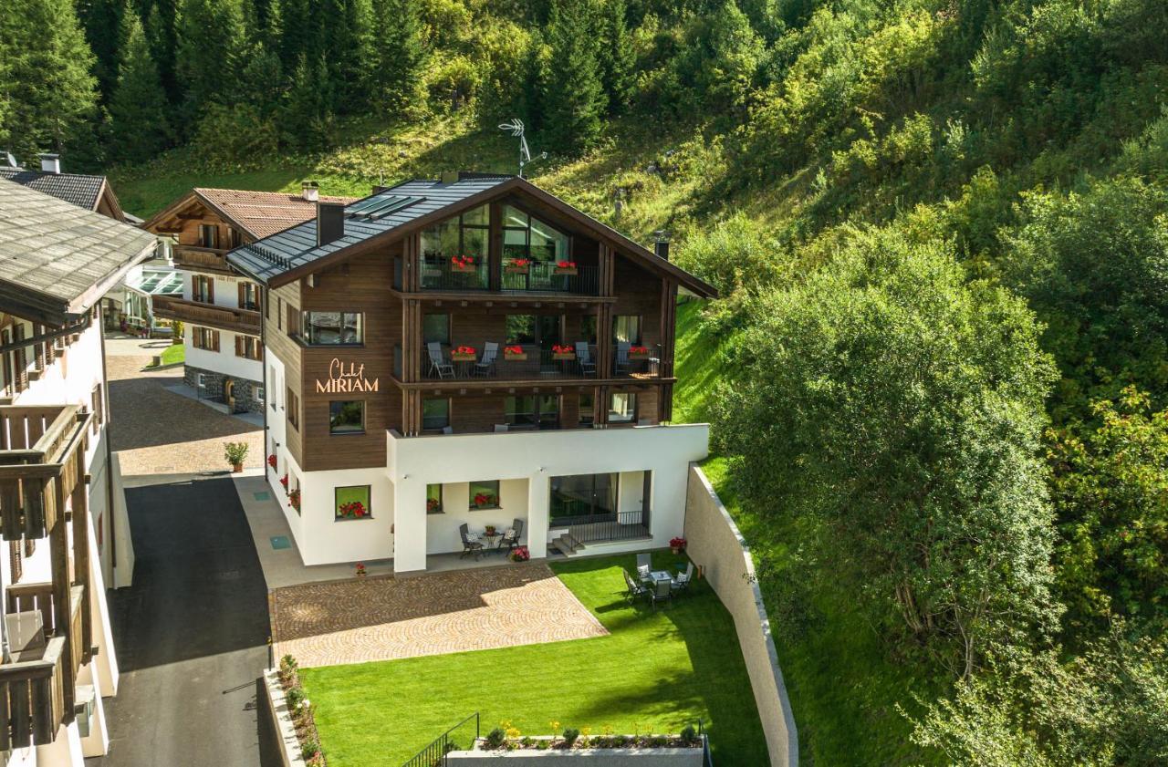 Chalet Miriam セルヴァ・ディ・ヴァル・ガルデーナ エクステリア 写真