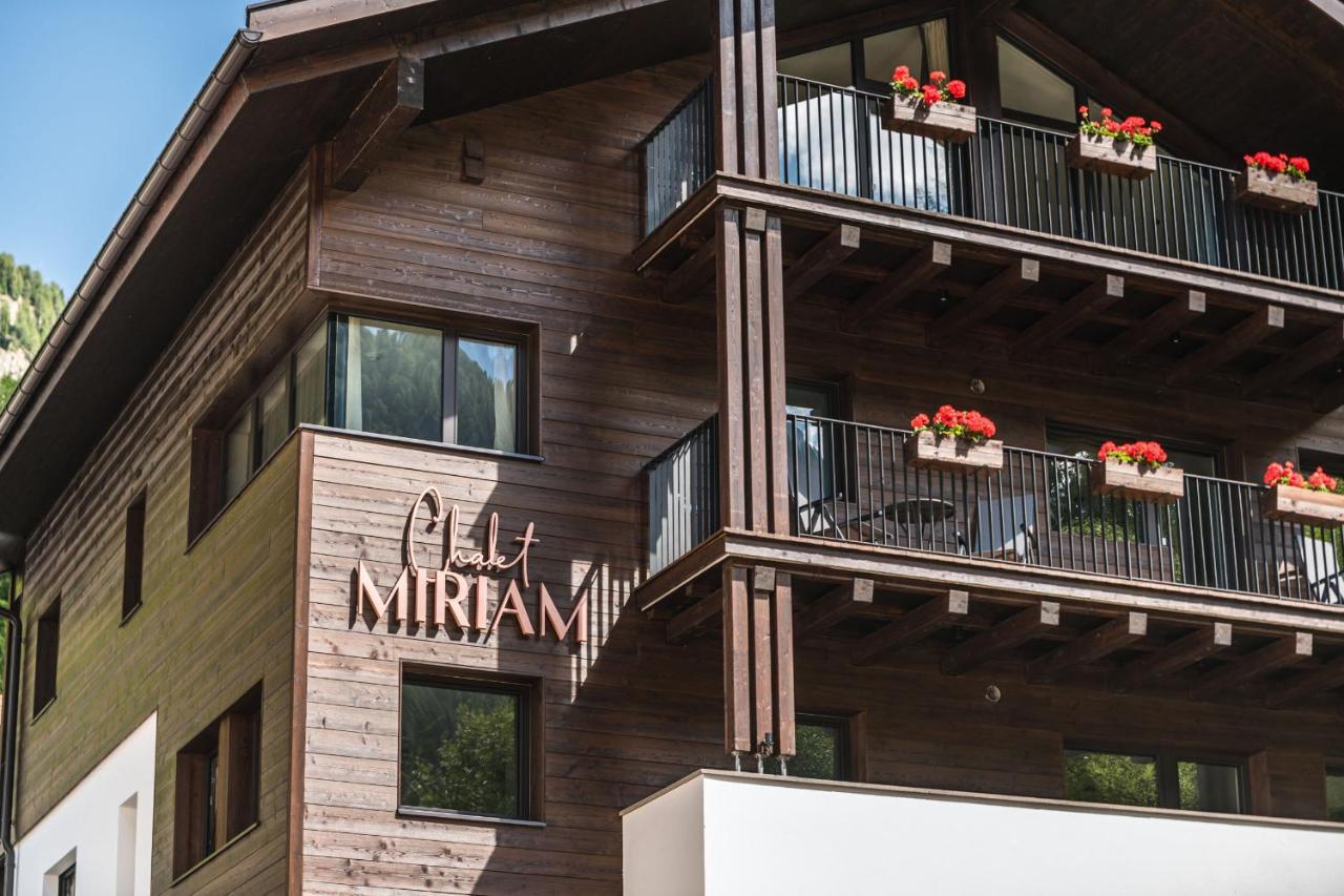 Chalet Miriam セルヴァ・ディ・ヴァル・ガルデーナ エクステリア 写真